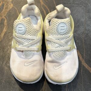 Nike Kids White and Cream Sneakers